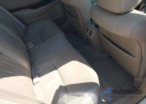 2000 Acura Tl 3.2 from USA, damaged, VIN 19UUA5679YA033702